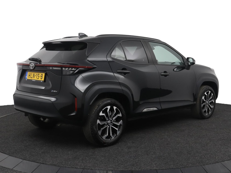 Toyota Yaris Cross - 1.5 Hybrid 115 First Edition 2