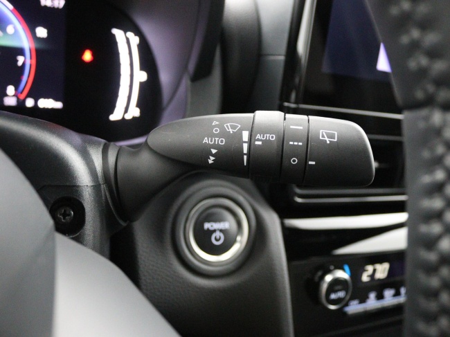 Toyota Yaris Cross - 1.5 Hybrid 115 First Edition