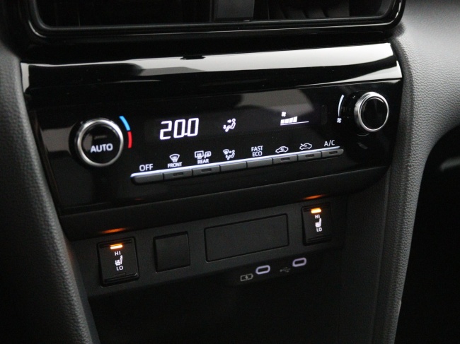 Toyota Yaris Cross - 1.5 Hybrid 115 First Edition