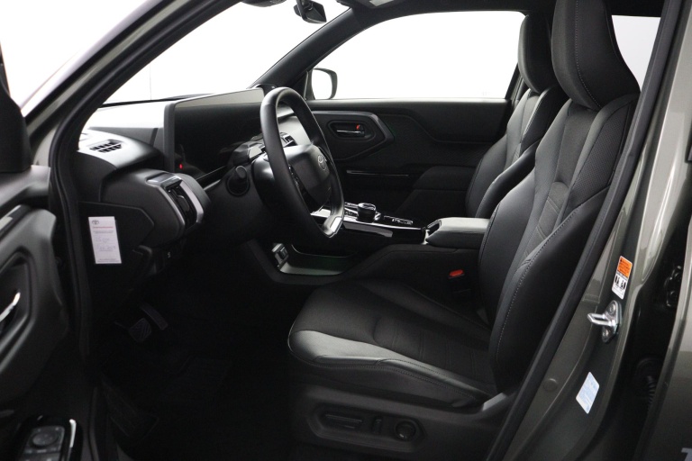 Toyota Urban Cruiser - Executive 61 kWh 16