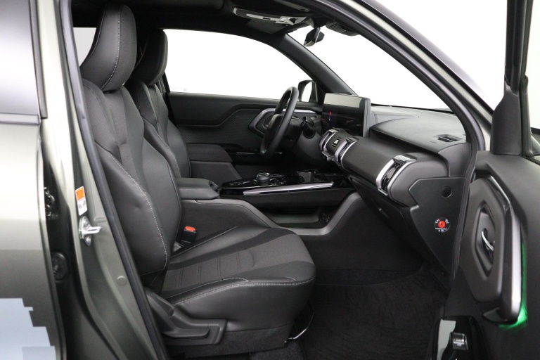 Toyota Urban Cruiser - Executive 61 kWh 21