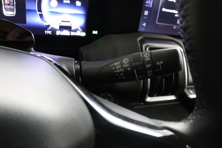 Toyota Urban Cruiser - Executive 61 kWh 28