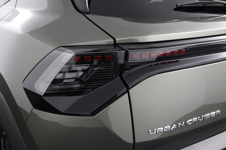 Toyota Urban Cruiser - Executive 61 kWh 41