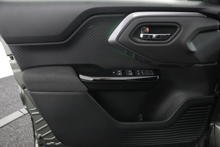 Toyota Urban Cruiser - Executive 61 kWh 44