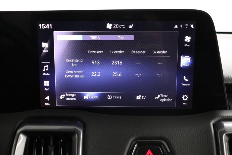 Toyota Urban Cruiser - Executive 61 kWh 57