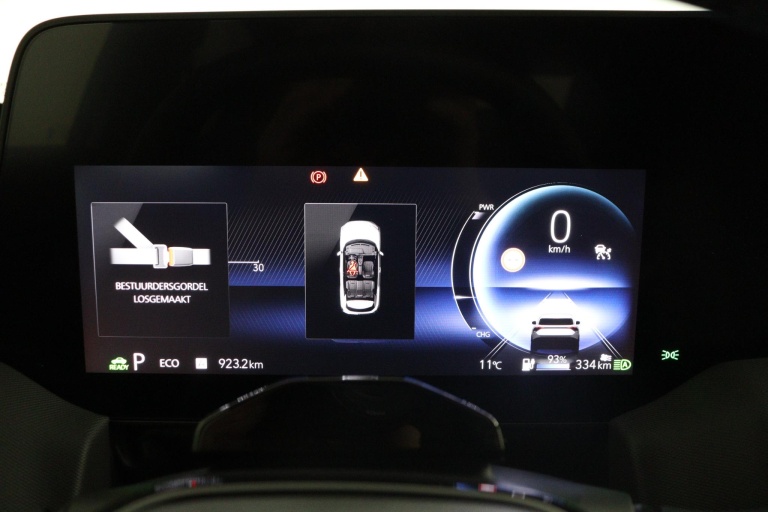 Toyota Urban Cruiser - Executive 61 kWh 6