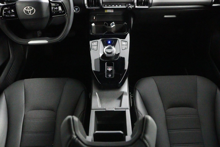 Toyota Urban Cruiser - Executive 61 kWh 71