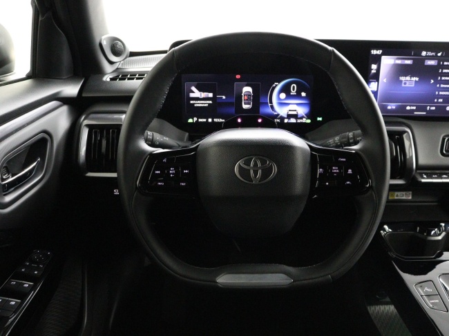 Toyota Urban Cruiser - Executive 61 kWh