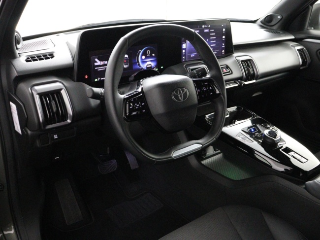 Toyota Urban Cruiser - Executive 61 kWh