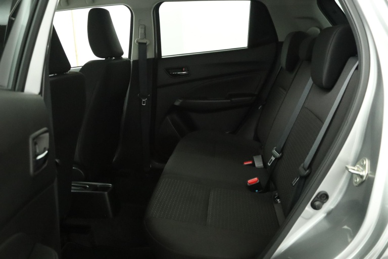 Suzuki Swift - 1.2 Stijl Smart Hybrid 18