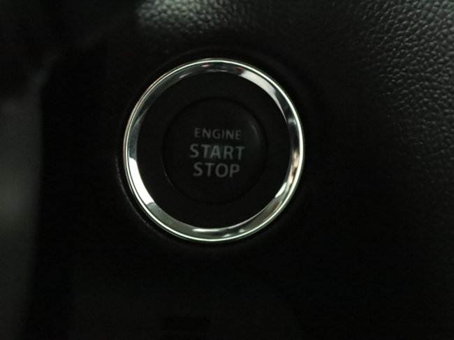 Suzuki Swift - 1.2 Stijl Smart Hybrid