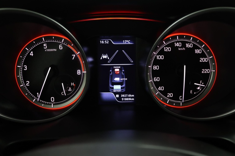 Suzuki Swift - 1.2 Stijl Smart Hybrid 52