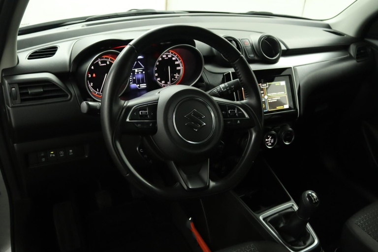 Suzuki Swift - 1.2 Stijl Smart Hybrid 62