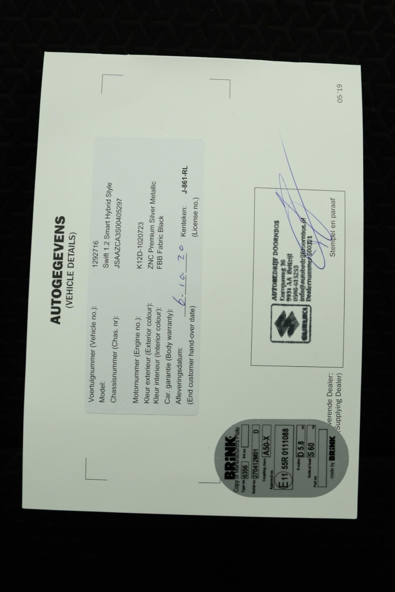 Suzuki Swift - 1.2 Stijl Smart Hybrid 65
