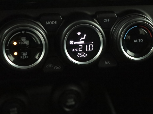 Suzuki Swift - 1.2 Stijl Smart Hybrid