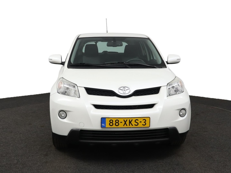 Toyota Urban Cruiser - 1.3 VVT-i Dynamic Pearl 14