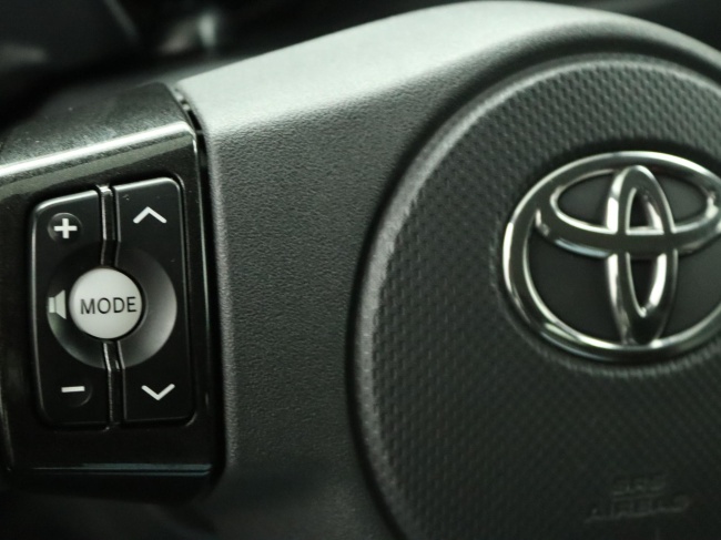 Toyota Urban Cruiser - 1.3 VVT-i Dynamic Pearl