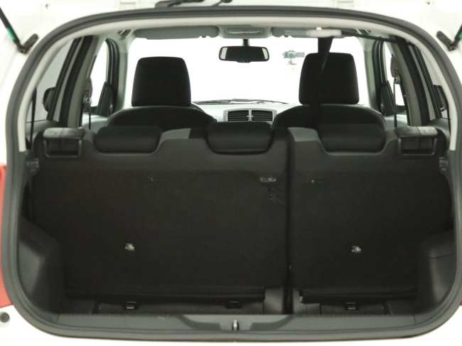 Toyota Urban Cruiser - 1.3 VVT-i Dynamic Pearl