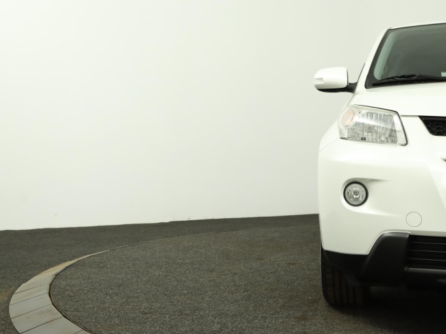 Toyota Urban Cruiser - 1.3 VVT-i Dynamic Pearl