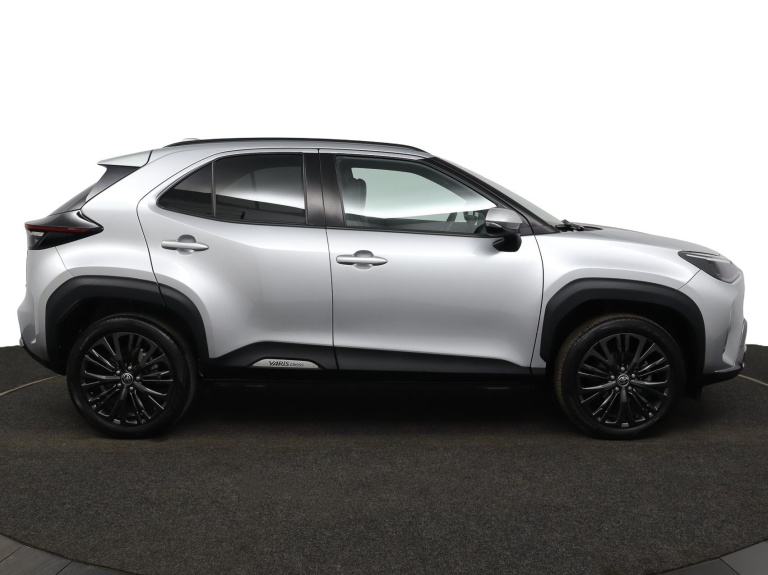 Toyota Yaris Cross - 1.5 Hybrid Adventure 13