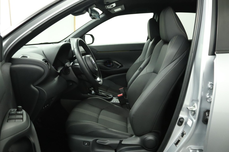 Toyota Yaris Cross - 1.5 Hybrid Adventure 17