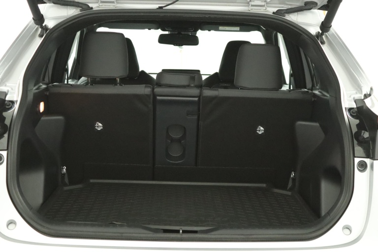 Toyota Yaris Cross - 1.5 Hybrid Adventure 24