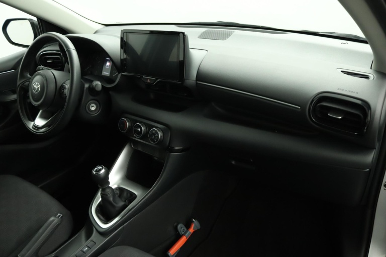 Toyota Yaris - 1.5 VVT-i Active 41