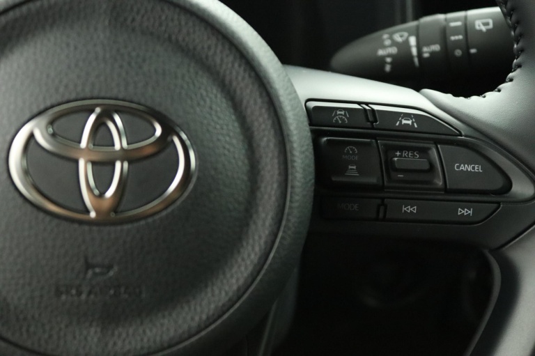 Toyota Aygo X - Hybrid 115 pulse 18