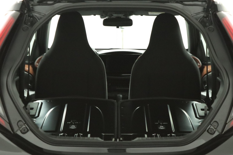 Toyota Aygo X - Hybrid 115 pulse 24