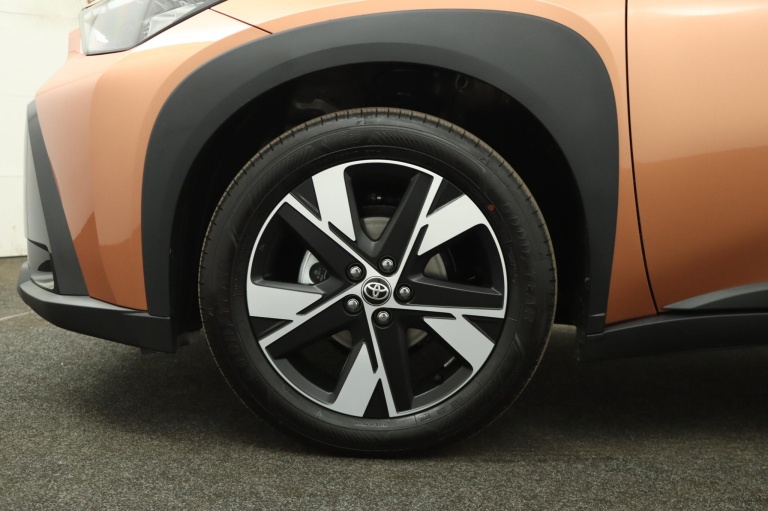 Toyota Aygo X - Hybrid 115 pulse 35