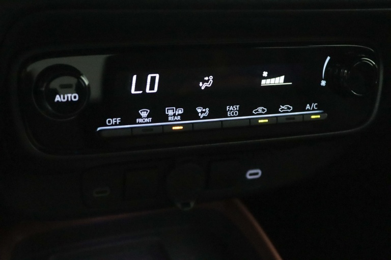 Toyota Aygo X - Hybrid 115 pulse 7
