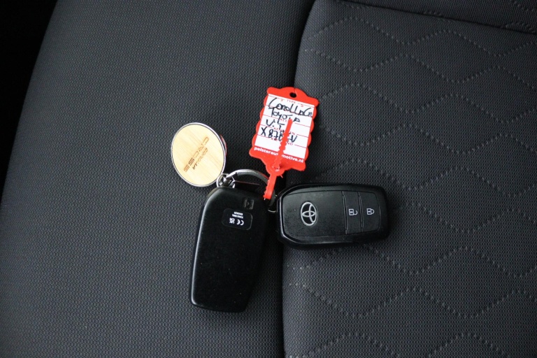 Toyota Corolla Cross - Hybrid 200 Dynamic 11