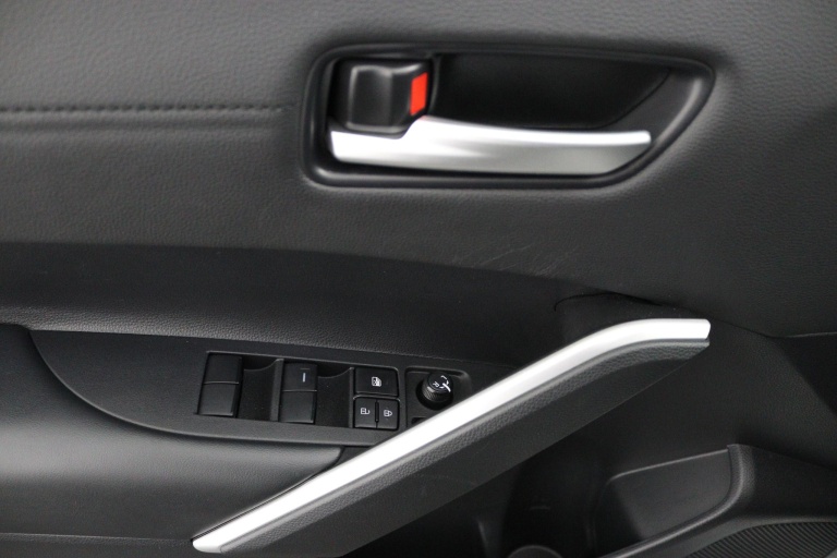 Toyota Corolla Cross - Hybrid 200 Dynamic 28
