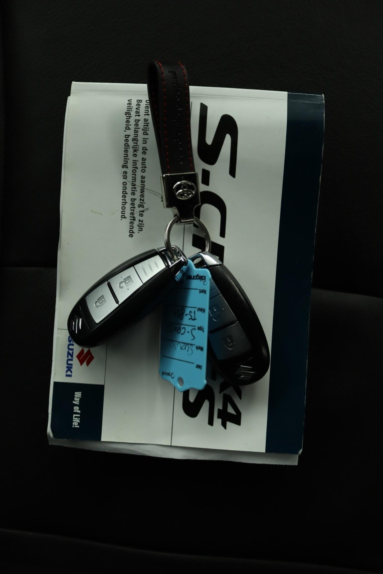 Suzuki S-Cross - 1.4 Boosterjet High Executive 11