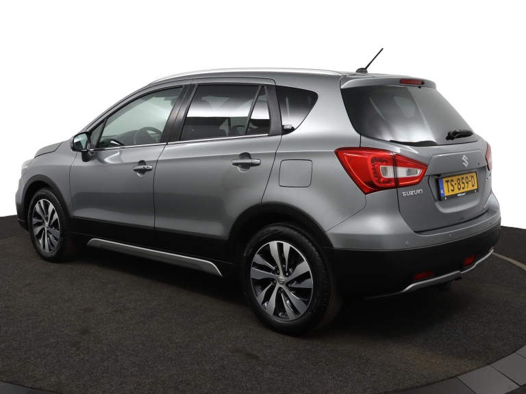 Suzuki S-Cross - 1.4 Boosterjet High Executive 12