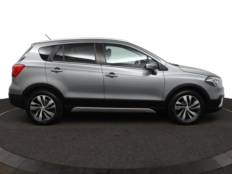 Suzuki S-Cross - 1.4 Boosterjet High Executive 13