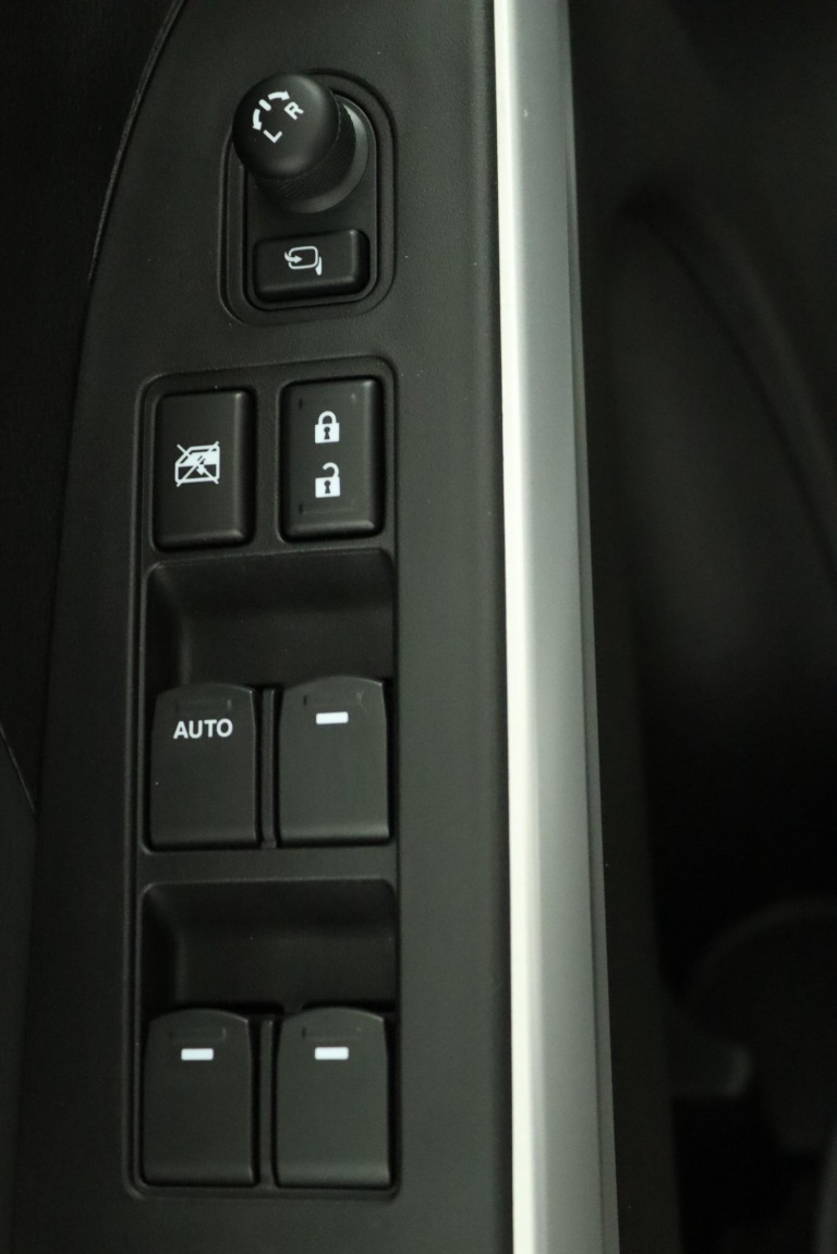 Suzuki S-Cross - 1.4 Boosterjet High Executive 28