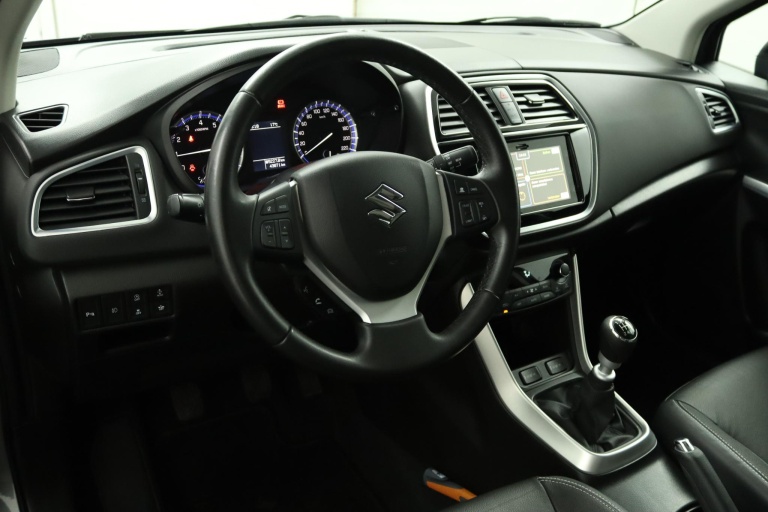Suzuki S-Cross - 1.4 Boosterjet High Executive 54