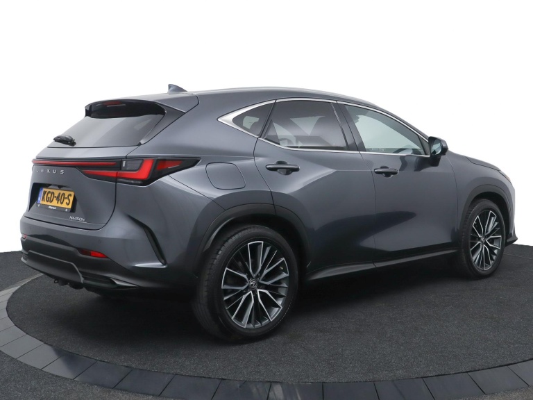 Lexus NX - 450h+ AWD Executive Line 2