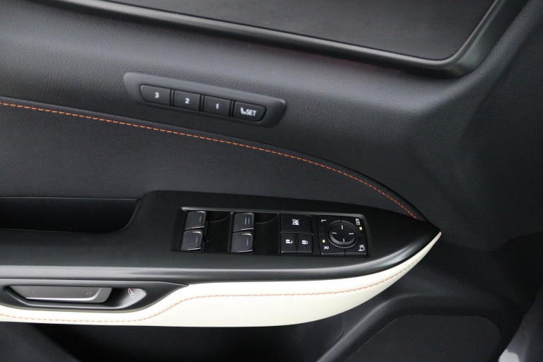 Lexus NX - 450h+ AWD Executive Line 27