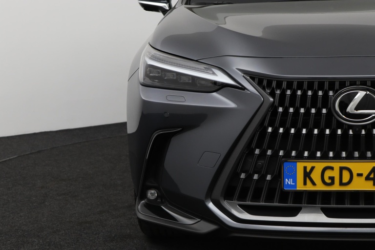 Lexus NX - 450h+ AWD Executive Line 37