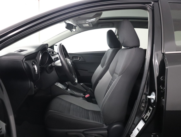 Toyota Auris - 1.8 Hybrid Lease Pro 17