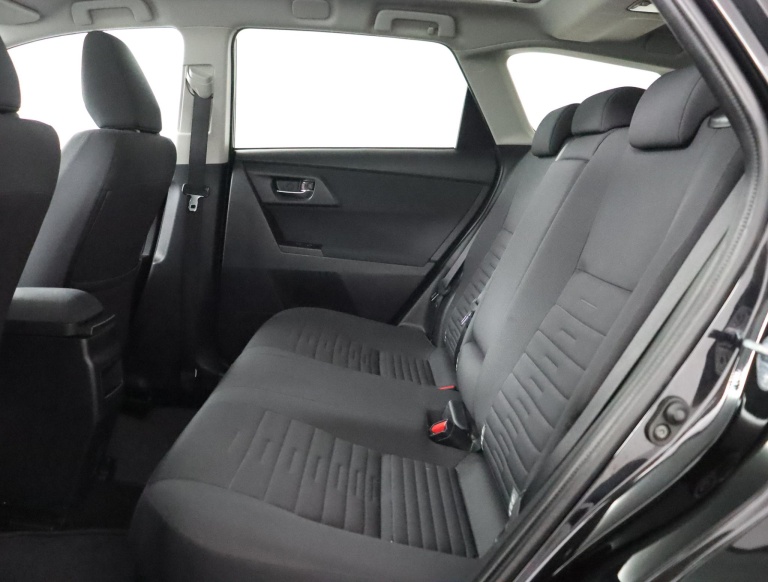 Toyota Auris - 1.8 Hybrid Lease Pro 18
