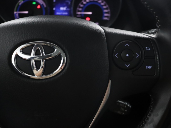 Toyota Auris - 1.8 Hybrid Lease Pro