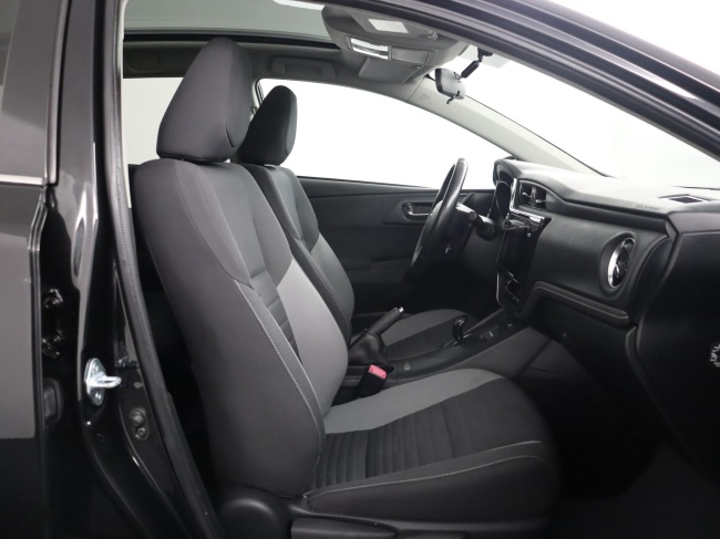 Toyota Auris - 1.8 Hybrid Lease Pro