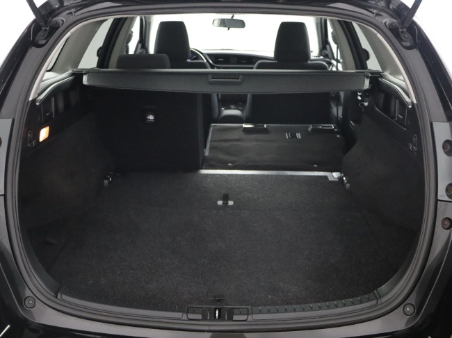 Toyota Auris - 1.8 Hybrid Lease Pro