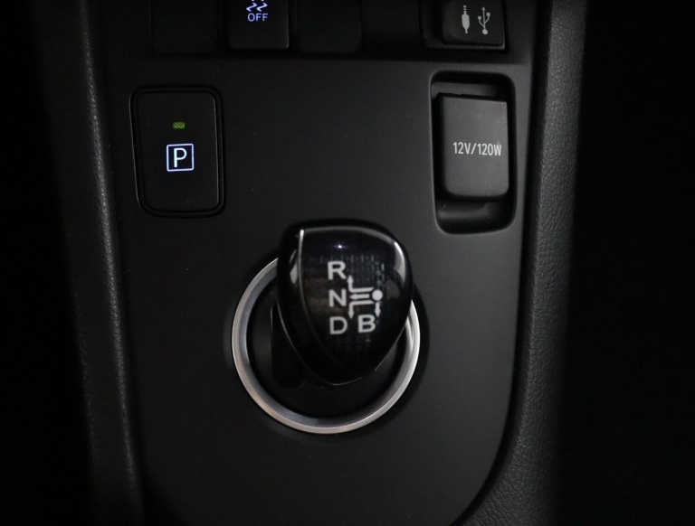 Toyota Auris - 1.8 Hybrid Lease Pro 26