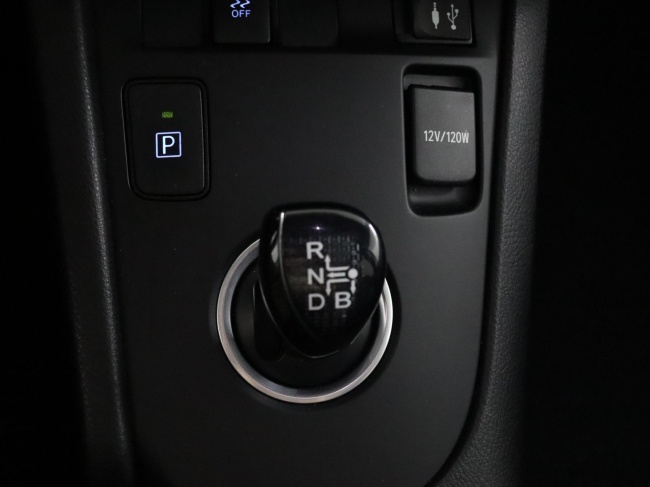 Toyota Auris - 1.8 Hybrid Lease Pro