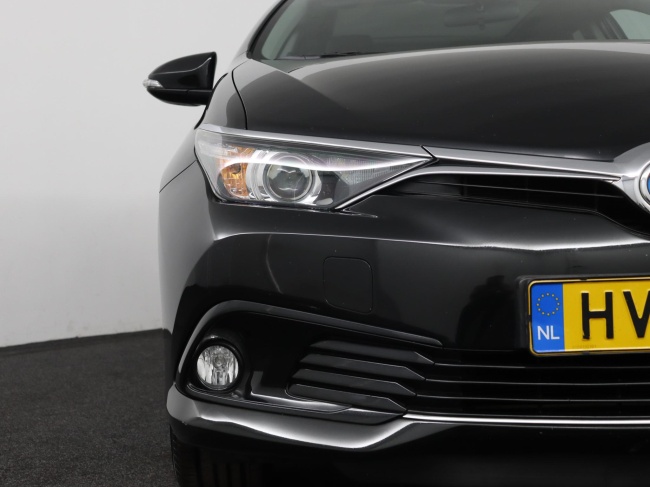 Toyota Auris - 1.8 Hybrid Lease Pro