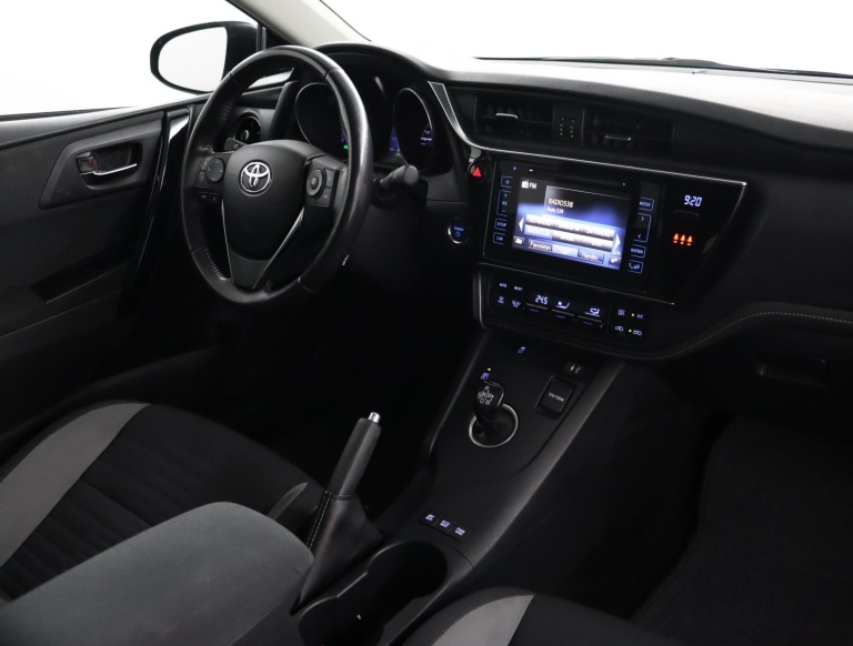 Toyota Auris - 1.8 Hybrid Lease Pro 68
